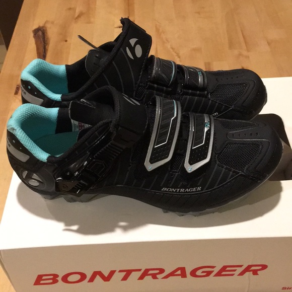 women's cycling shoes size 7